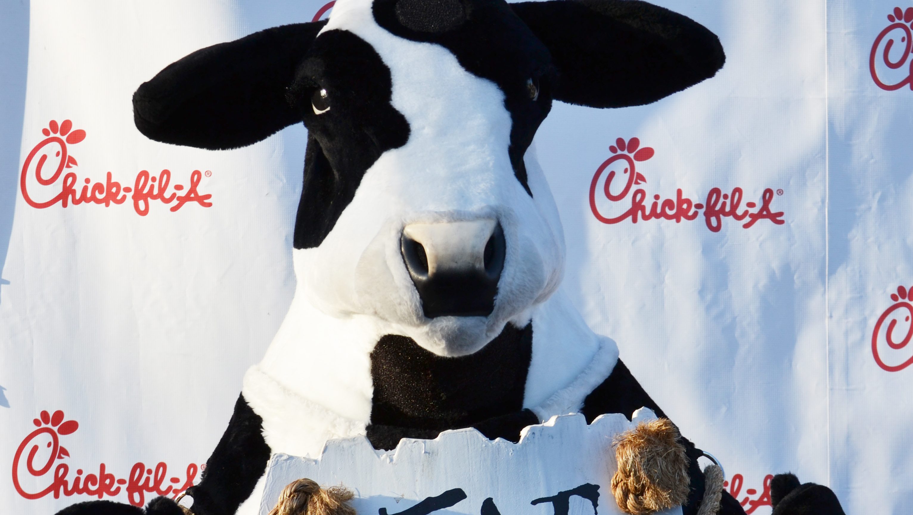 ChickfilA Offering Fish Sandwich For Lent Season Praise 104.7