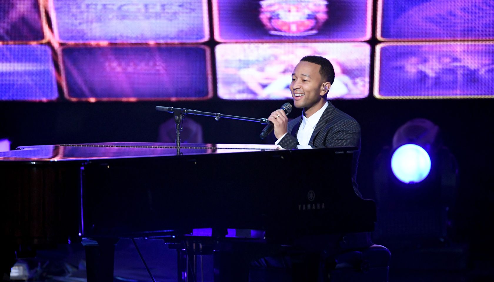 'Stayin' Alive: A GRAMMY Salute To The Music Of The Bee Gees' - Show