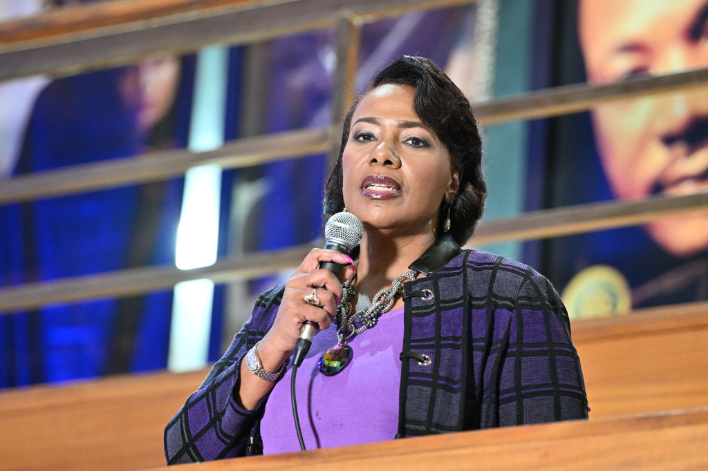 Dr. Bernice King Signs Copies Of Her Book "It Starts With ME!"