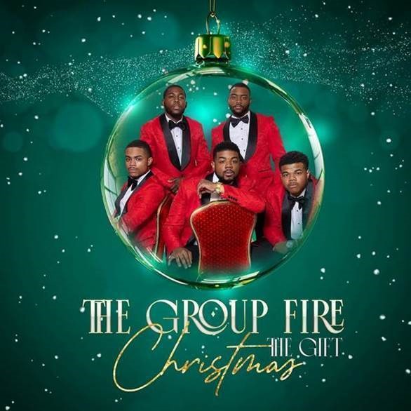Group Fire Christmas